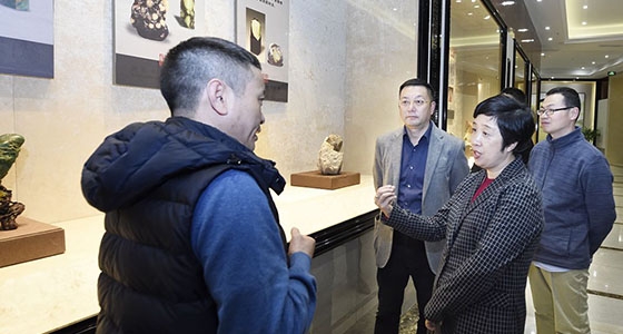 Museo de Arte Ante Group Ni Dongfang: la amistad entre Jin y Stone es un trabajo pionero en la diplomacia civil de Qingtian